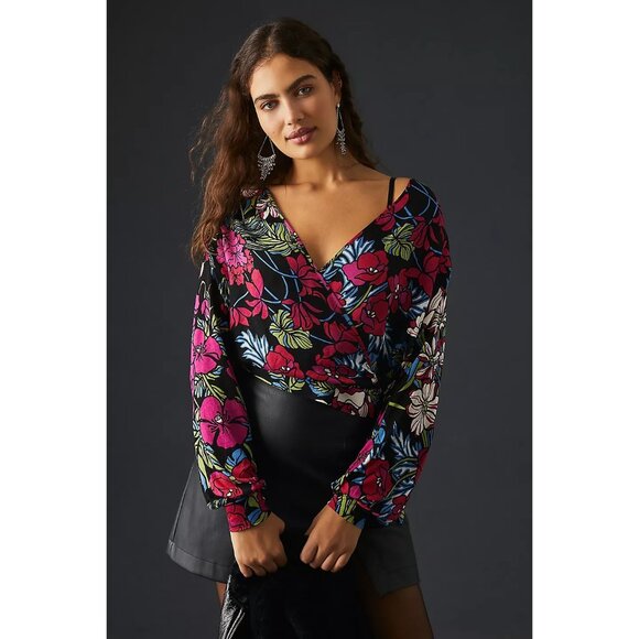 Anthropologie Tops - Tiny x Anthropologie Finley V-Neck Top
